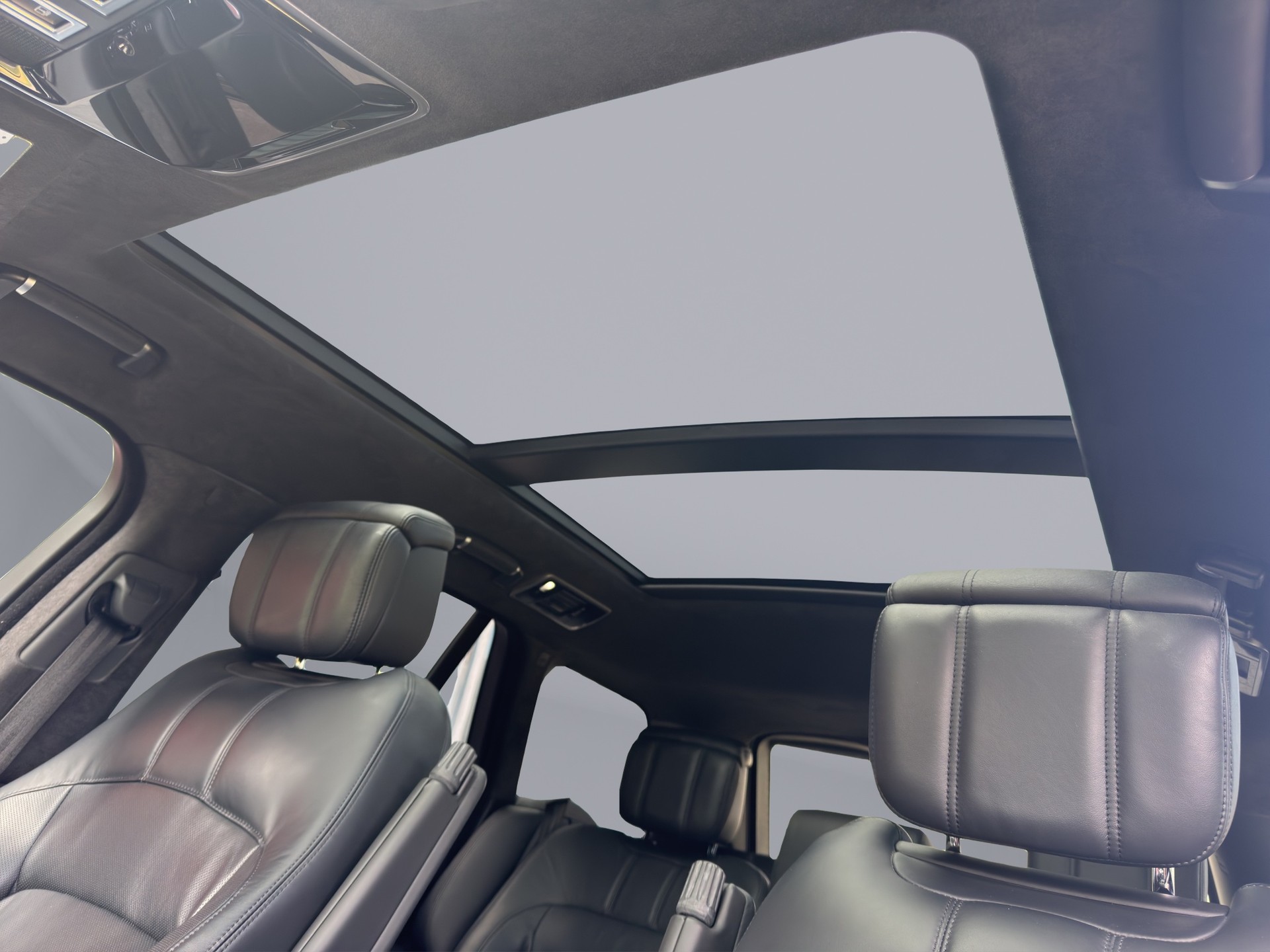LAND ROVER Range Rover 5.0 V8 SC Autobiography-image-12