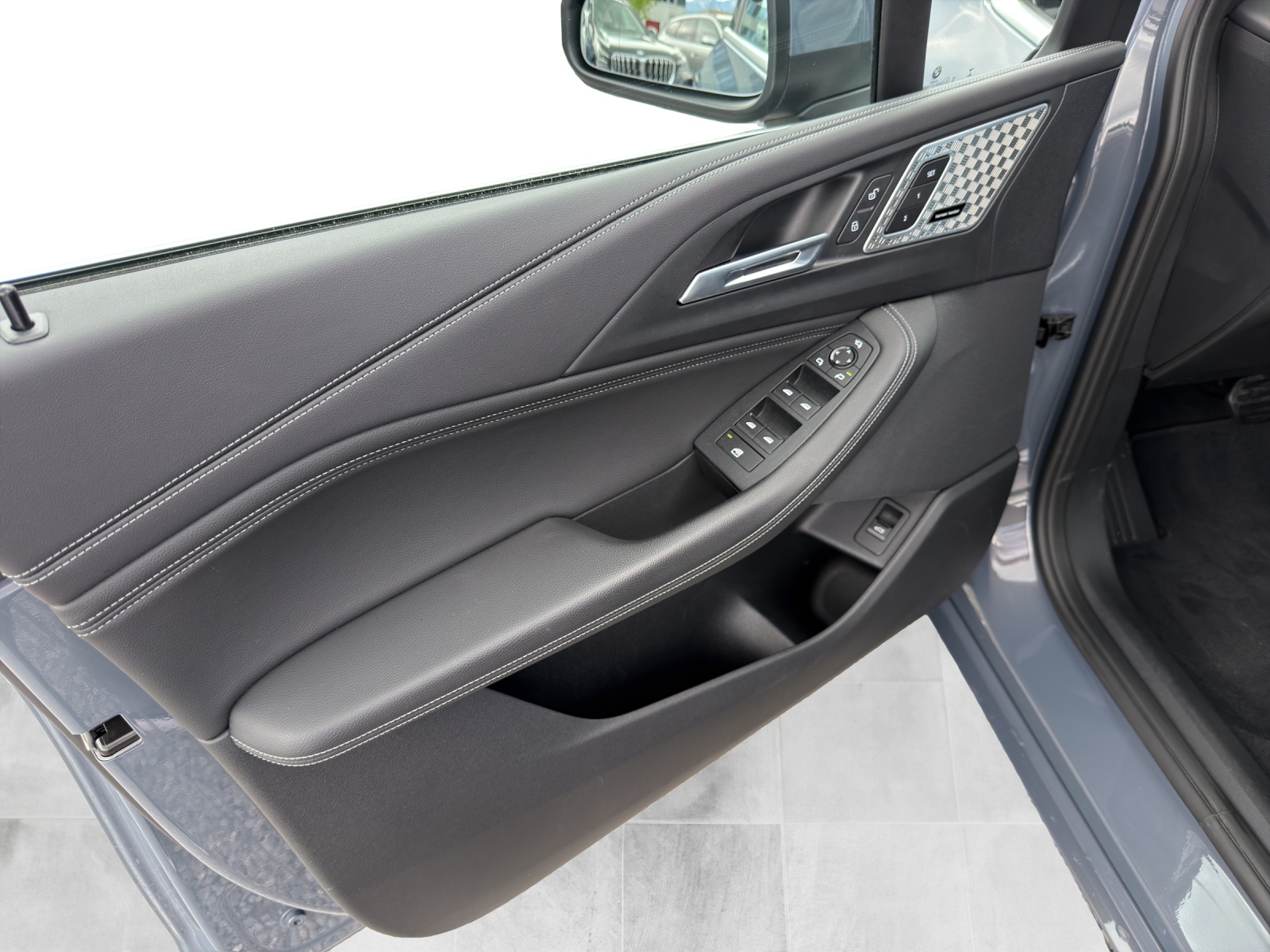 BMW 223i Active Tourer xDrive DKG-image-8
