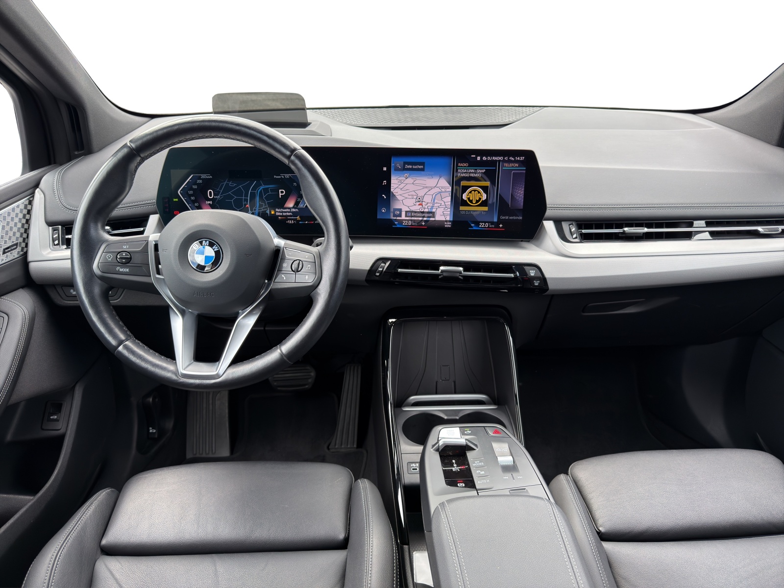 BMW 223i Active Tourer xDrive DKG-image-12