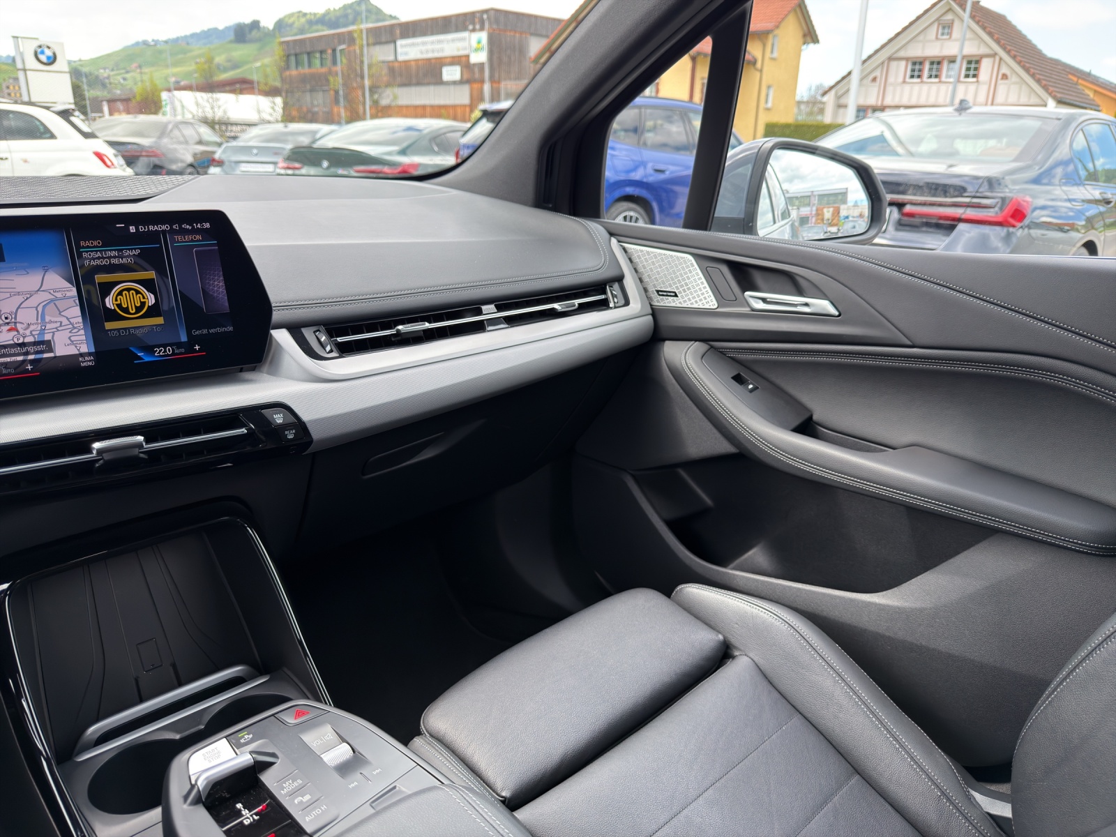 BMW 223i Active Tourer xDrive DKG-image-15