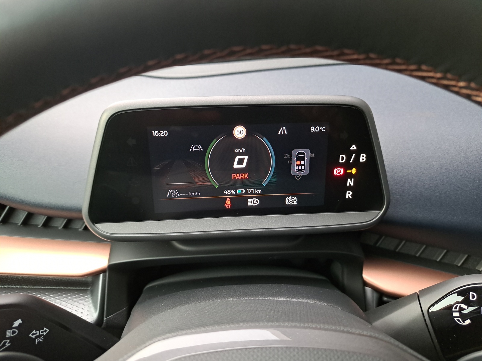 CUPRA Tavascan Type 9 77 kWh Adrenaline-image-11