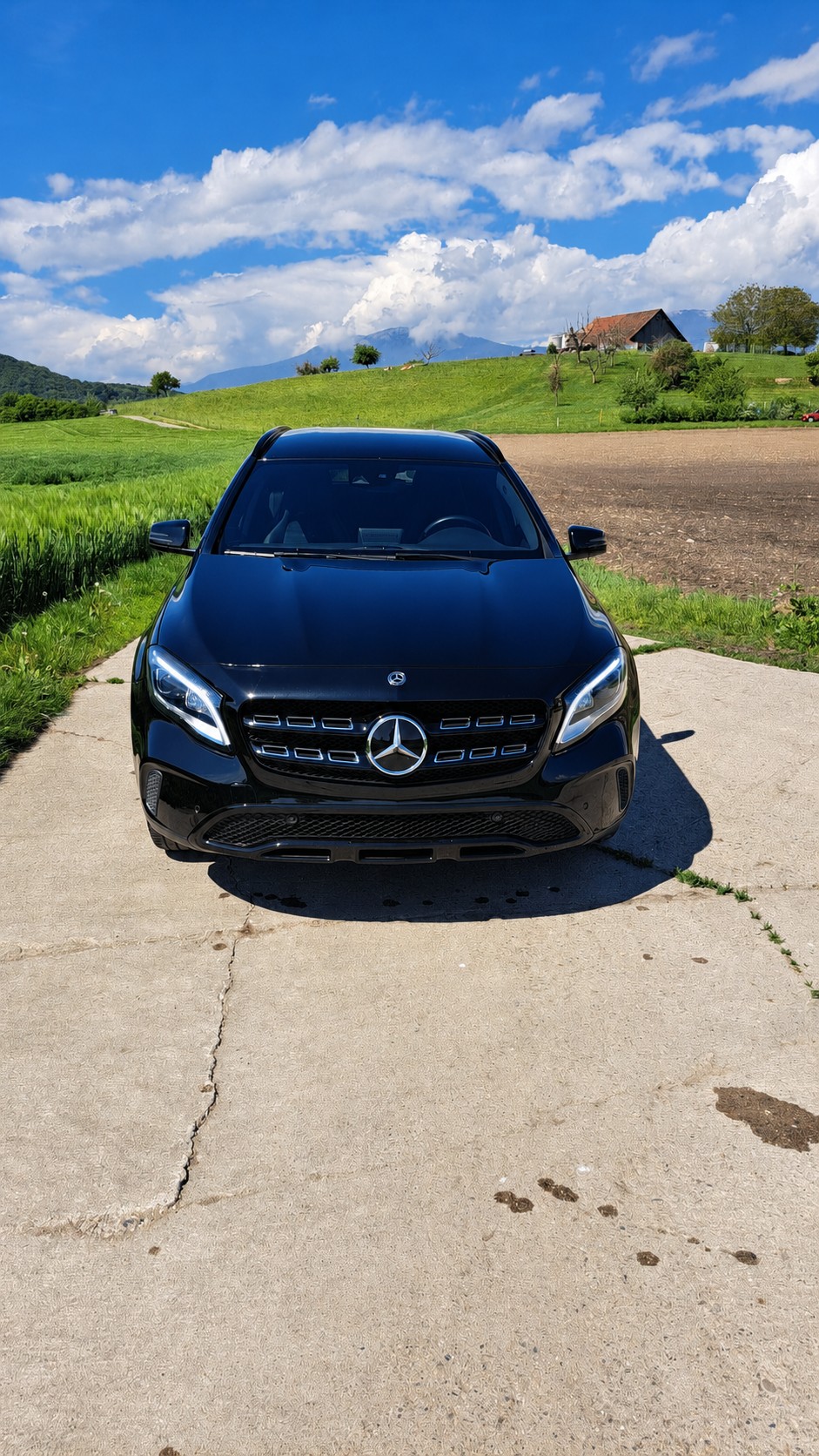 MERCEDES-BENZ GLA 200 Night Star 7G-DCT
