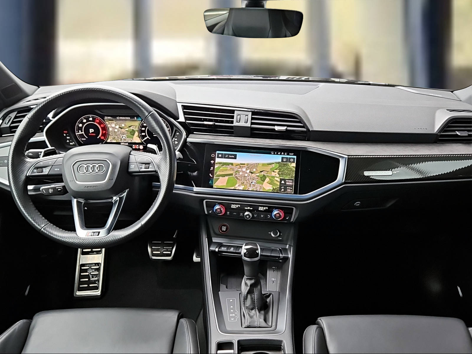 AUDI RS Q3 Sportback quattro S tronic Mythosschwarz Metallic-image-6