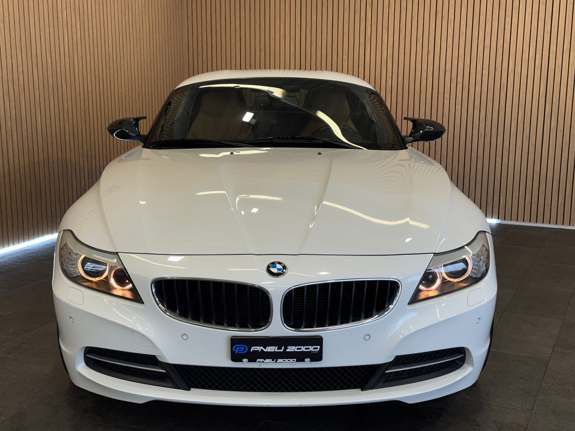 BMW Z4 sDrive23i-image-5