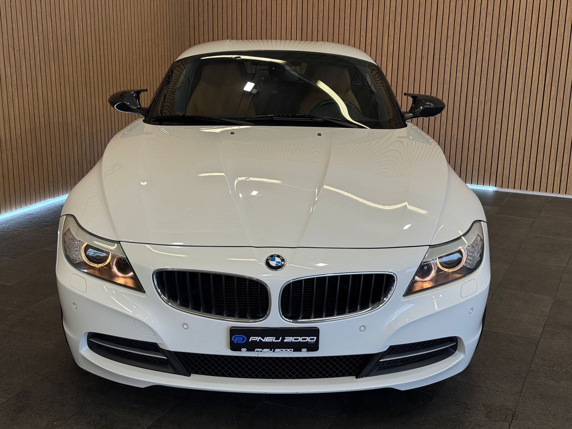 BMW Z4 sDrive23i-image-4