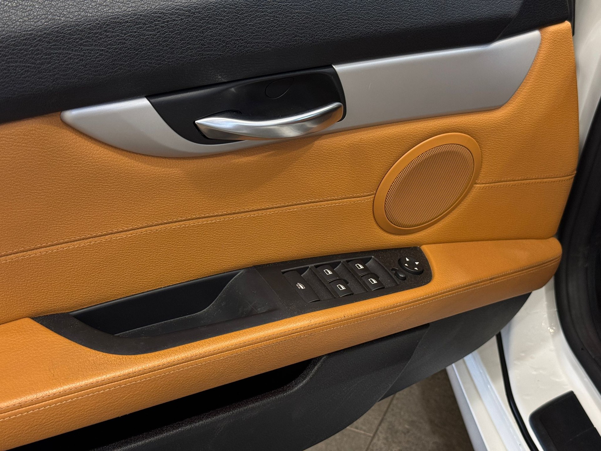 BMW Z4 sDrive23i-image-14