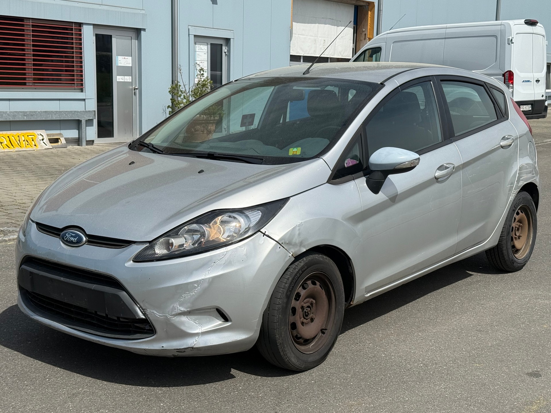 FORD Fiesta 1.4 16V Titanium