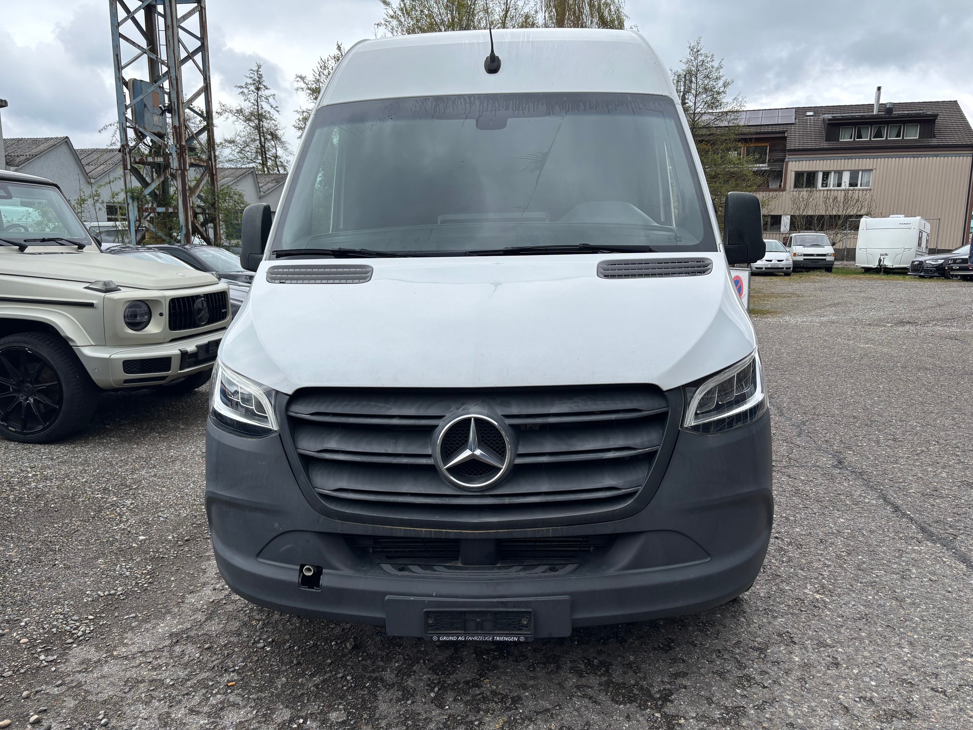MERCEDES-BENZ Sprinter 314 CDI Standard 9G-TRONIC FWD-image-1