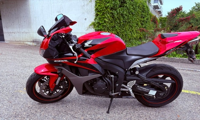 HONDA CBR 600 RR-image-2