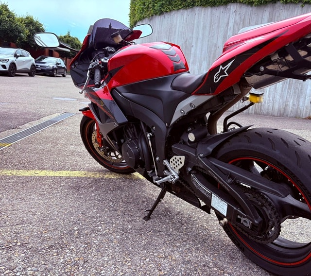 HONDA CBR 600 RR-image-5