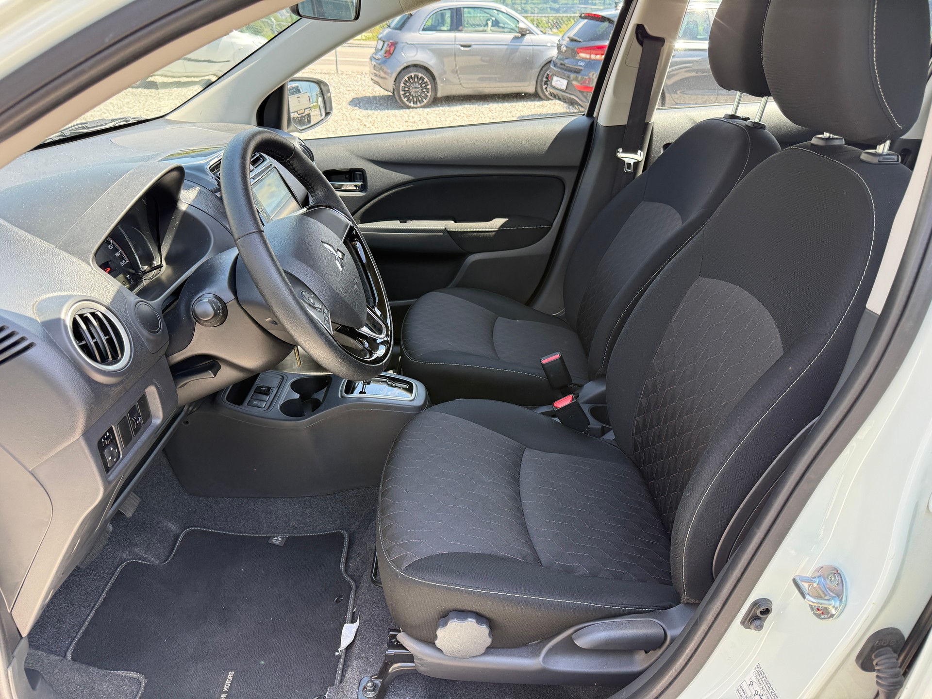 MITSUBISHI Space Star 1.2 Automat-image-5