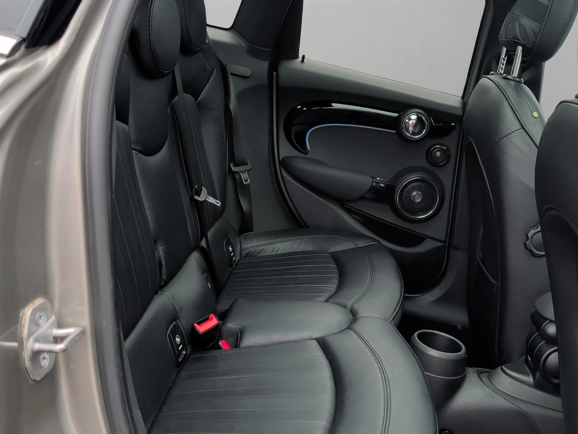 MINI Cooper S Steptronic-image-21