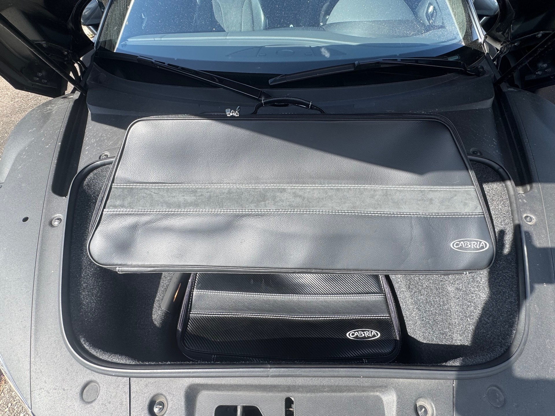 AUDI R8 Coupé 4.2-image-17