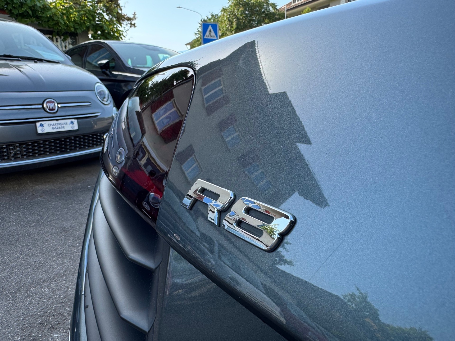 AUDI R8 Coupé 4.2-image-7