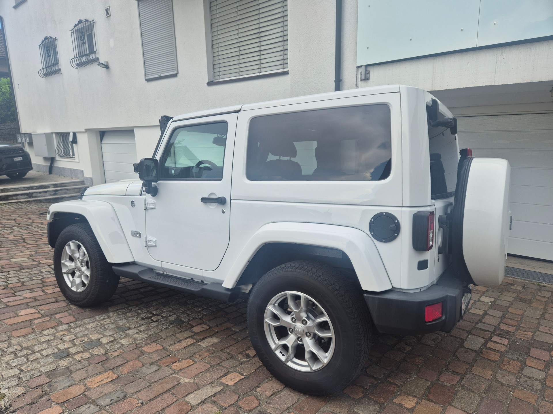 JEEP Wrangler 2.8 CRD JK Edition Automatic hardtop-image-3