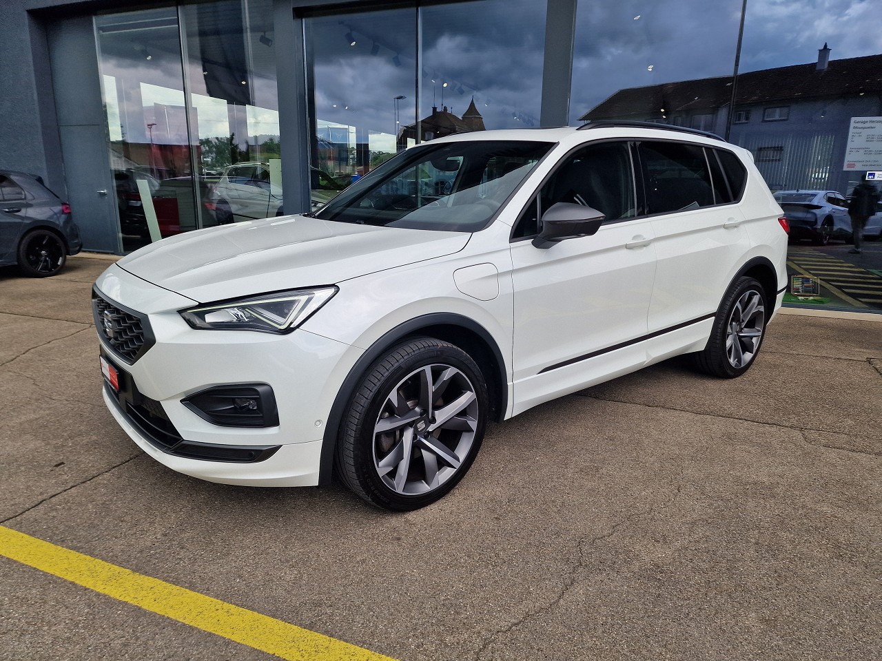 SEAT Tarraco 1.4 e-HYBRID DSG Hola FR-image-1