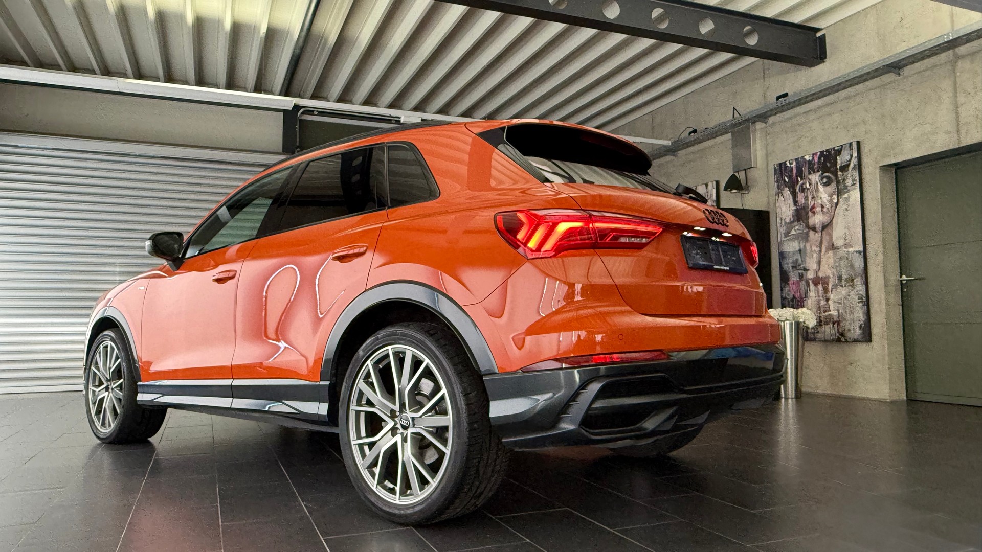 AUDI Q3 2.0 45 TFSI S line quattro S-Tronic-image-7