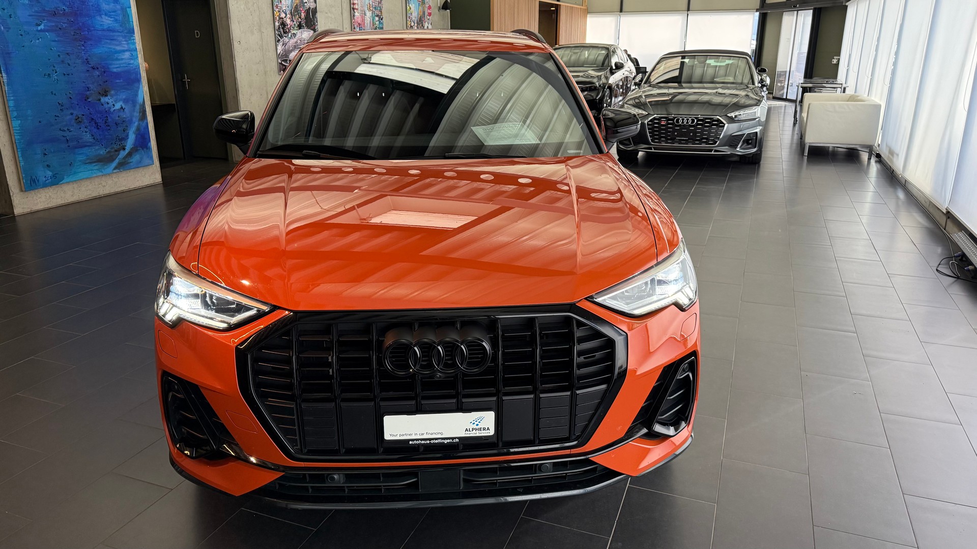 AUDI Q3 2.0 45 TFSI S line quattro S-Tronic-image-25