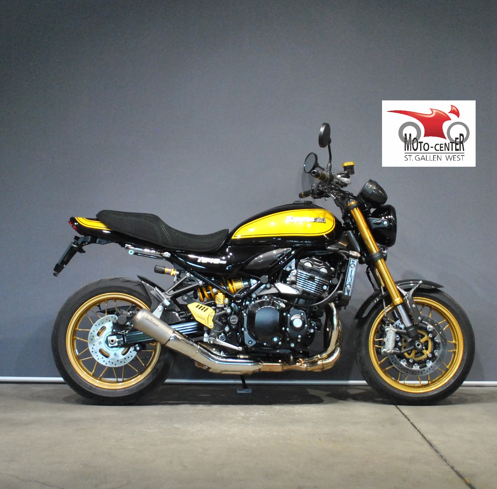 KAWASAKI Z 900 RS SE-showroom-element-1