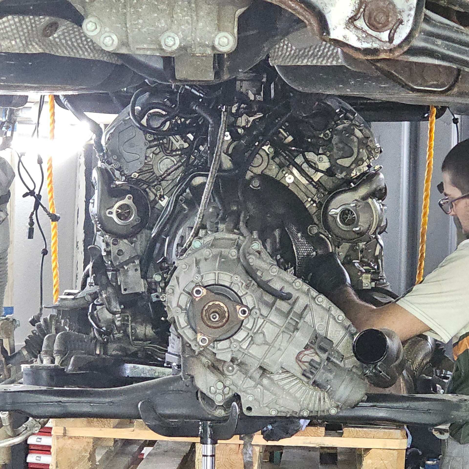 VW 5.0 V10 TDI-image-5