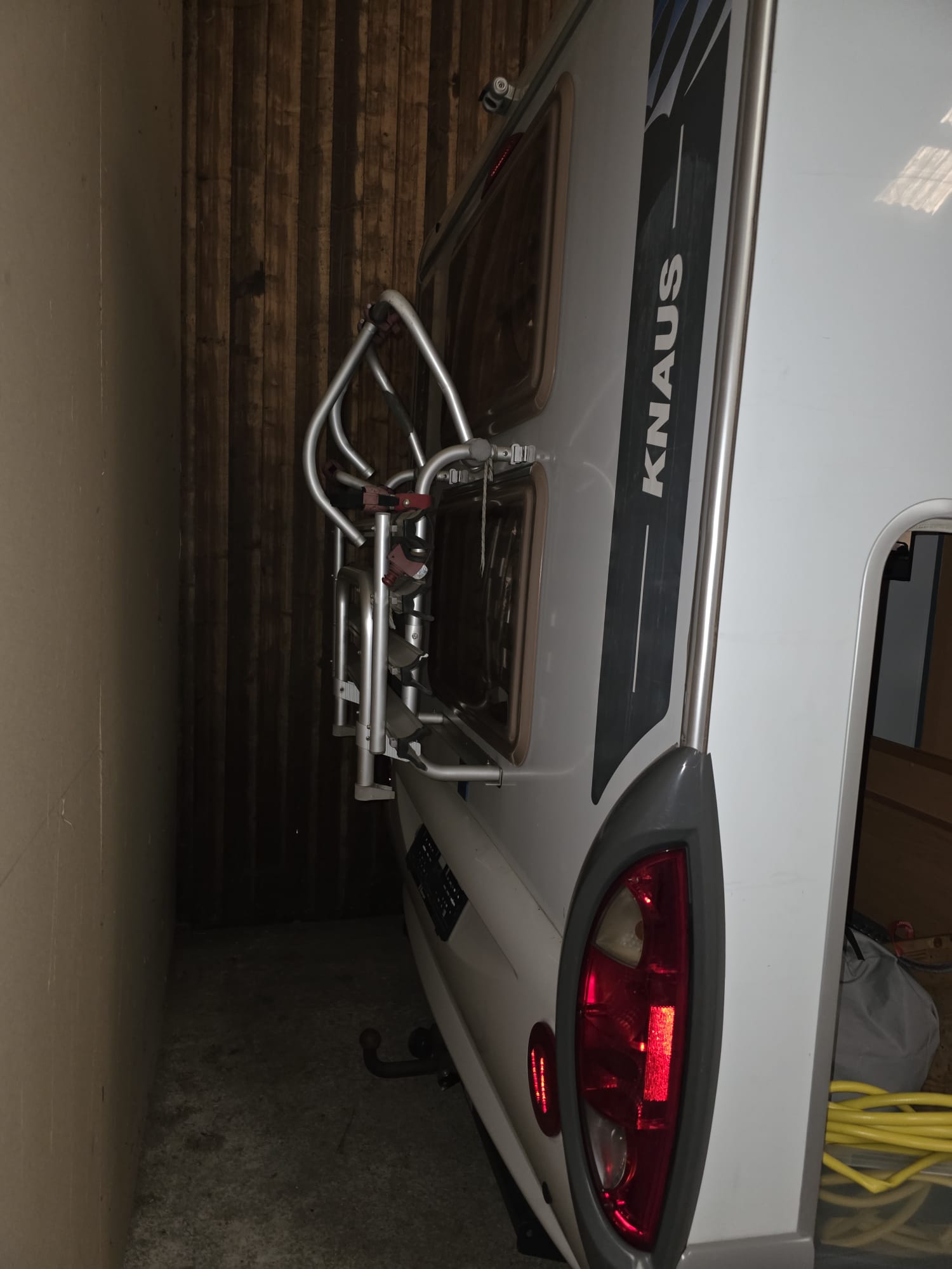 KNAUS-image-9