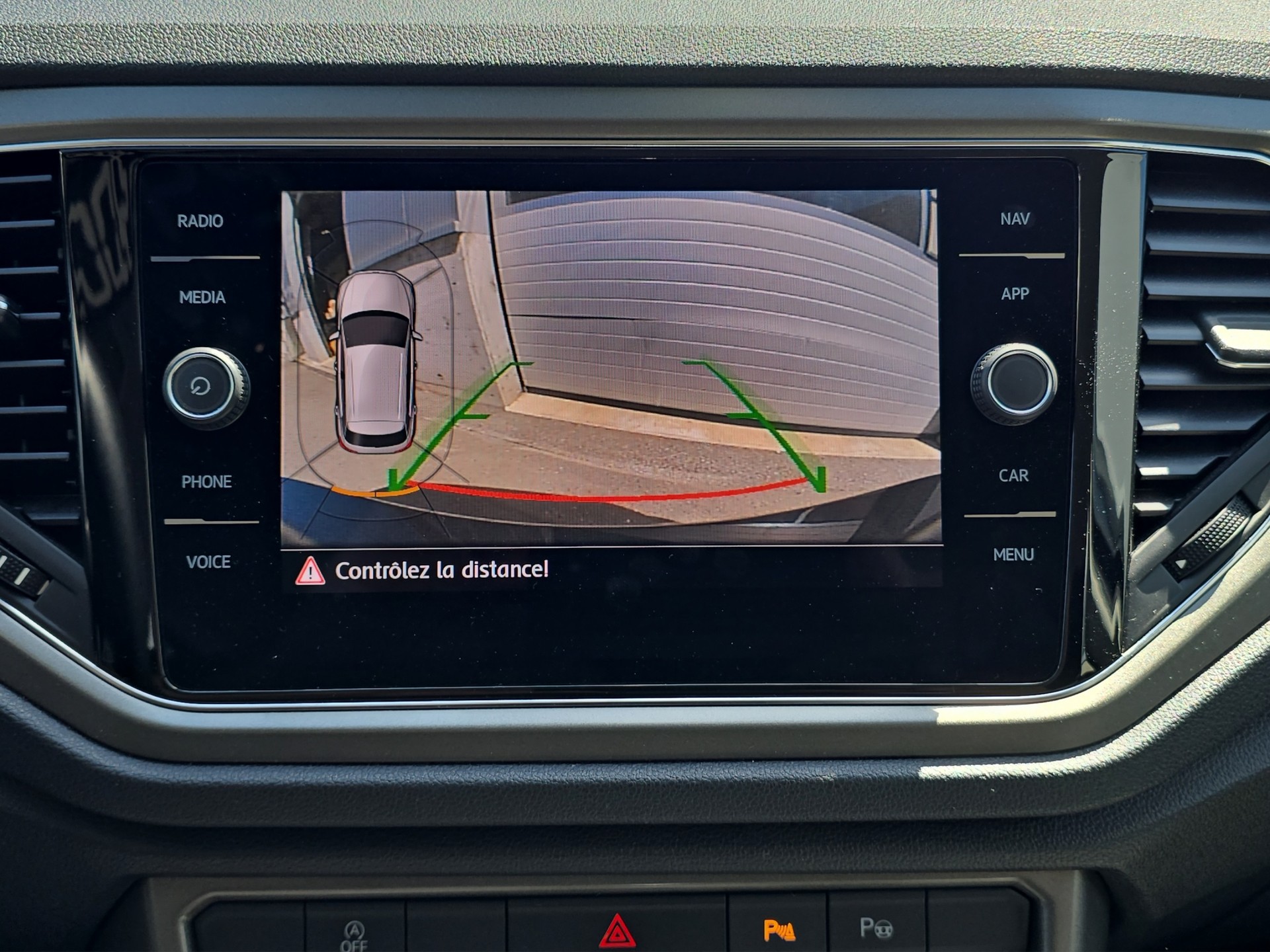 VW T-Roc 2.0 TSI Sport DSG 4Motion-image-12