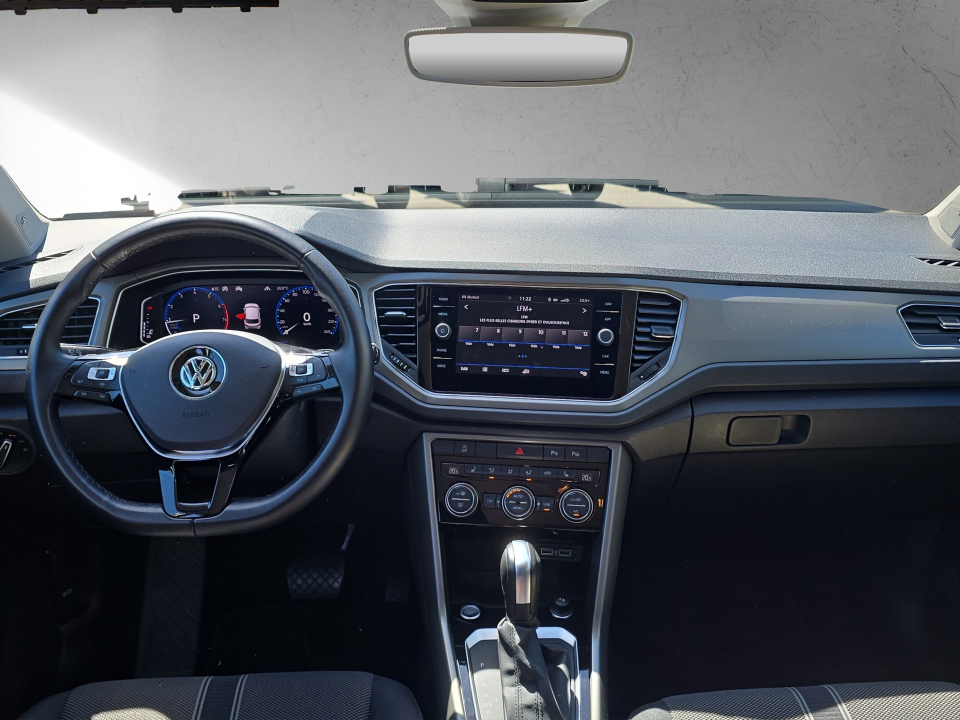 VW T-Roc 2.0 TSI Sport DSG 4Motion-image-10