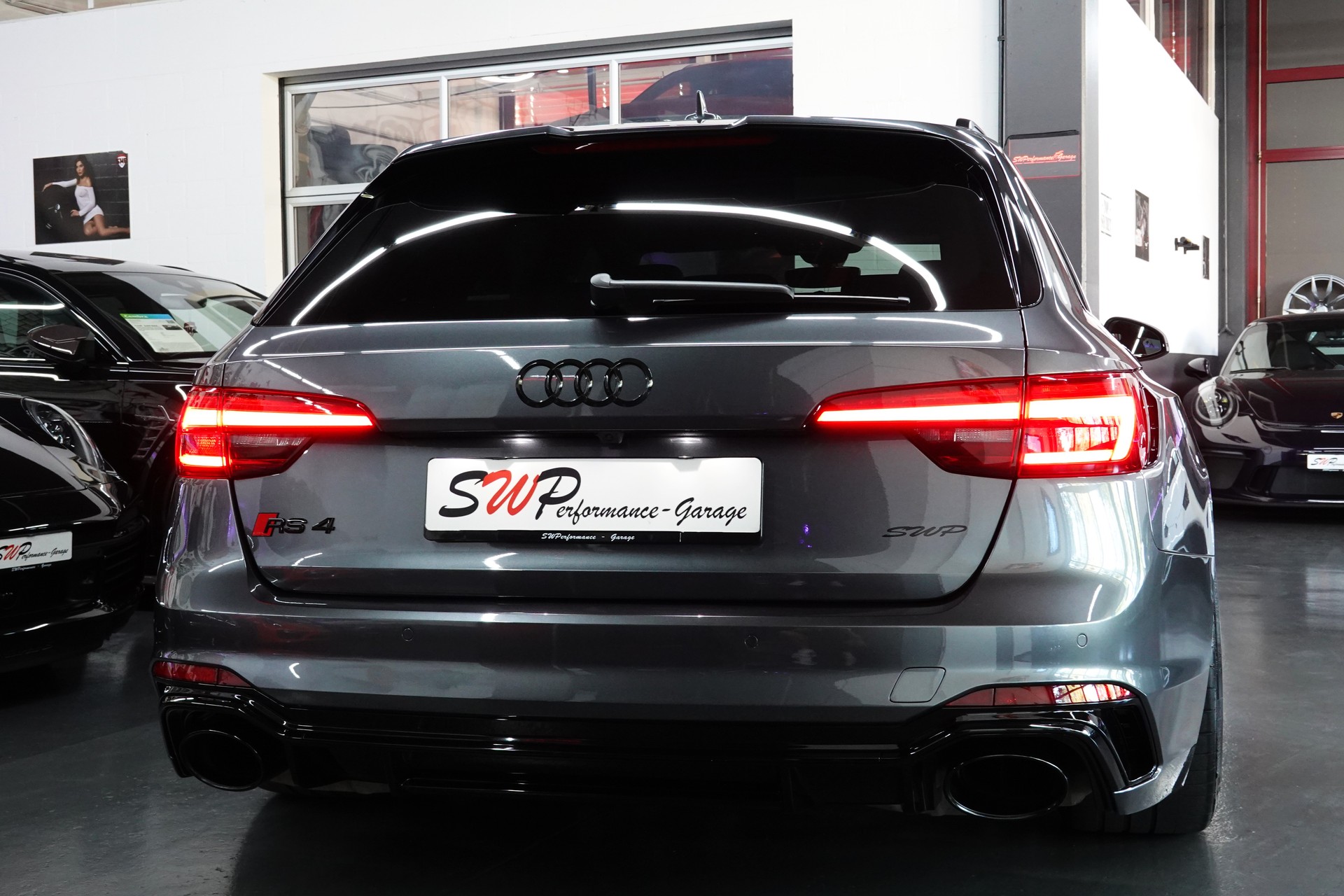 AUDI RS4 AVANT 2.9 QUATTRO TFSI TIPTRONIC CH-FZ FULL ON TOP-image-23