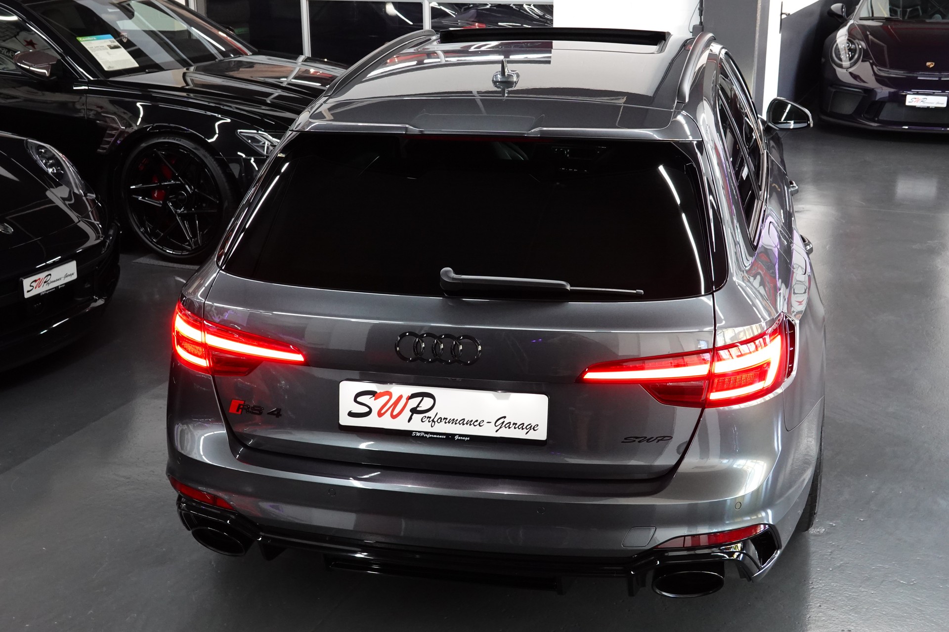 AUDI RS4 AVANT 2.9 QUATTRO TFSI TIPTRONIC CH-FZ FULL ON TOP-image-22