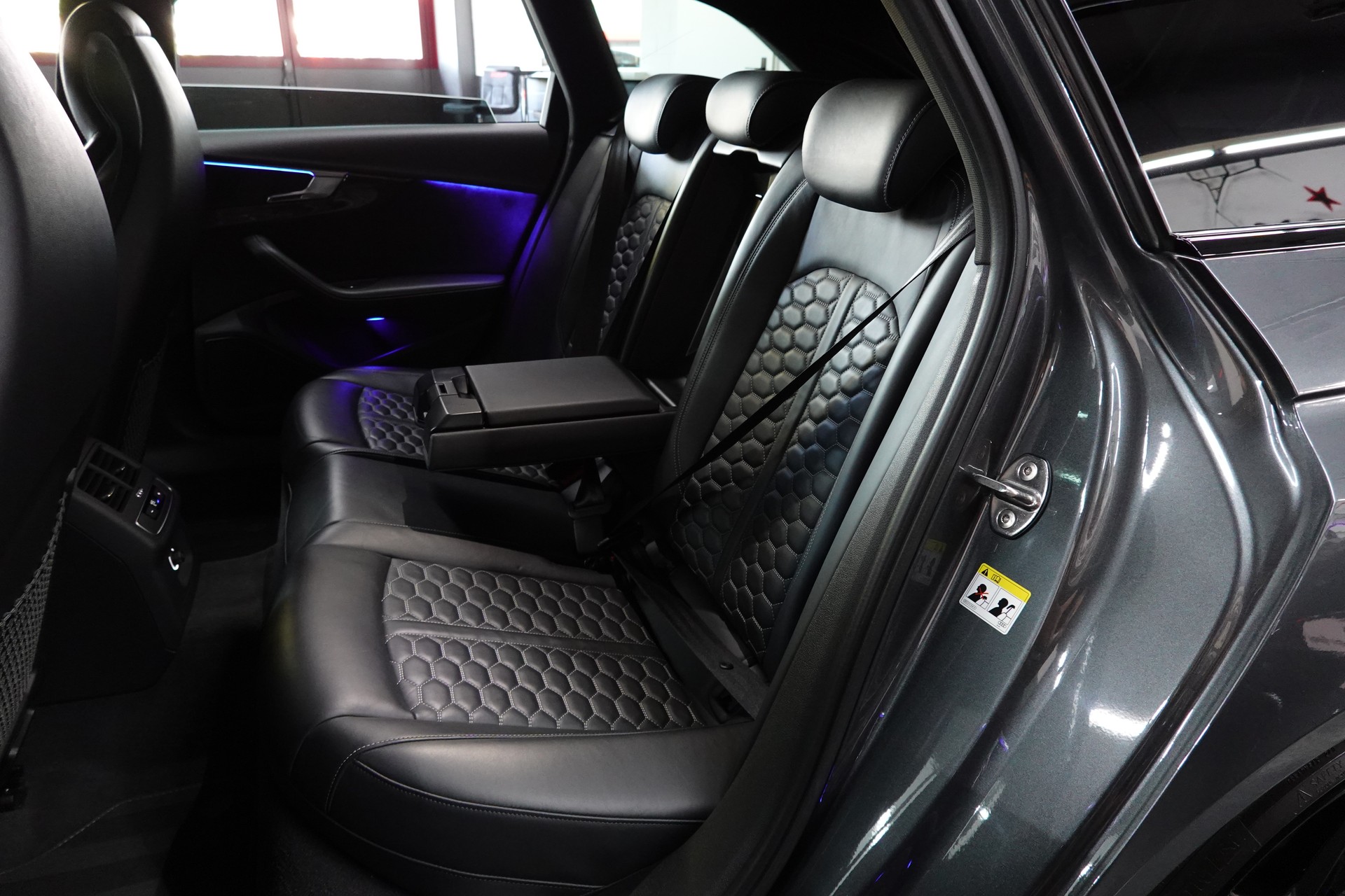AUDI RS4 AVANT 2.9 QUATTRO TFSI TIPTRONIC CH-FZ FULL ON TOP-image-33