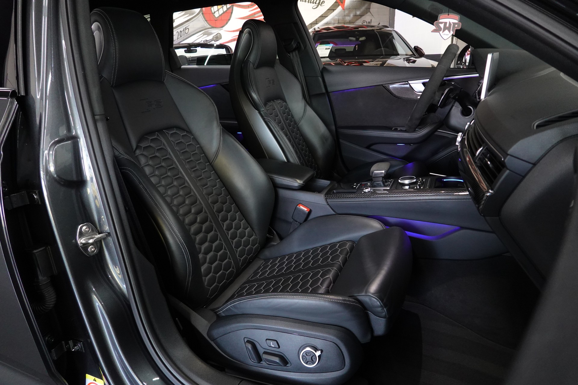 AUDI RS4 AVANT 2.9 QUATTRO TFSI TIPTRONIC CH-FZ FULL ON TOP-image-40