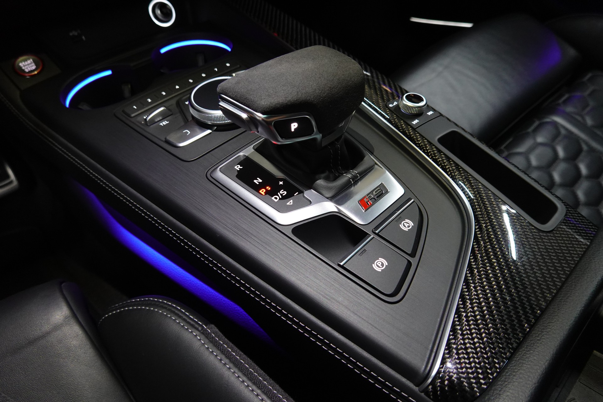 AUDI RS4 AVANT 2.9 QUATTRO TFSI TIPTRONIC CH-FZ FULL ON TOP-image-28