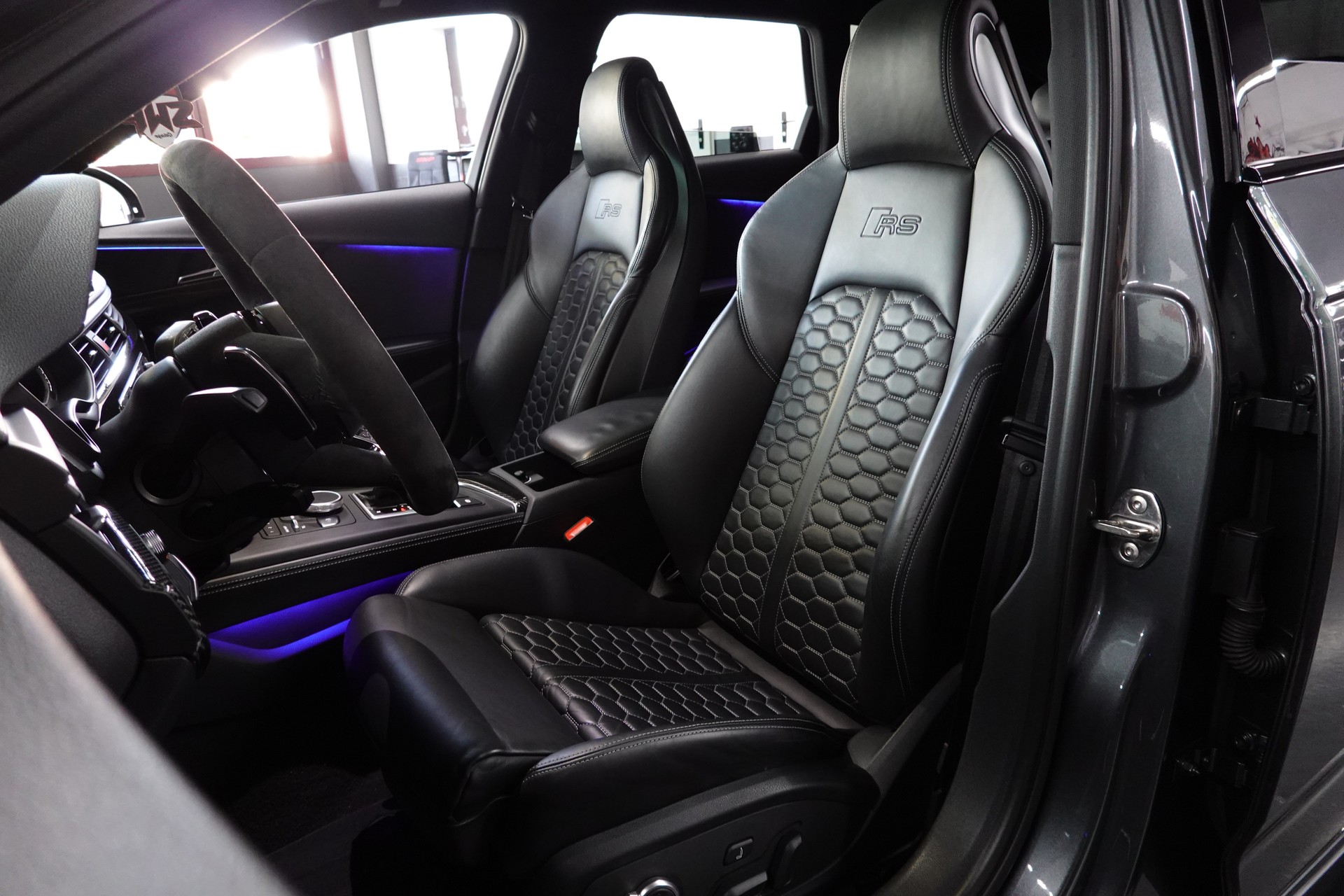 AUDI RS4 AVANT 2.9 QUATTRO TFSI TIPTRONIC CH-FZ FULL ON TOP-image-29