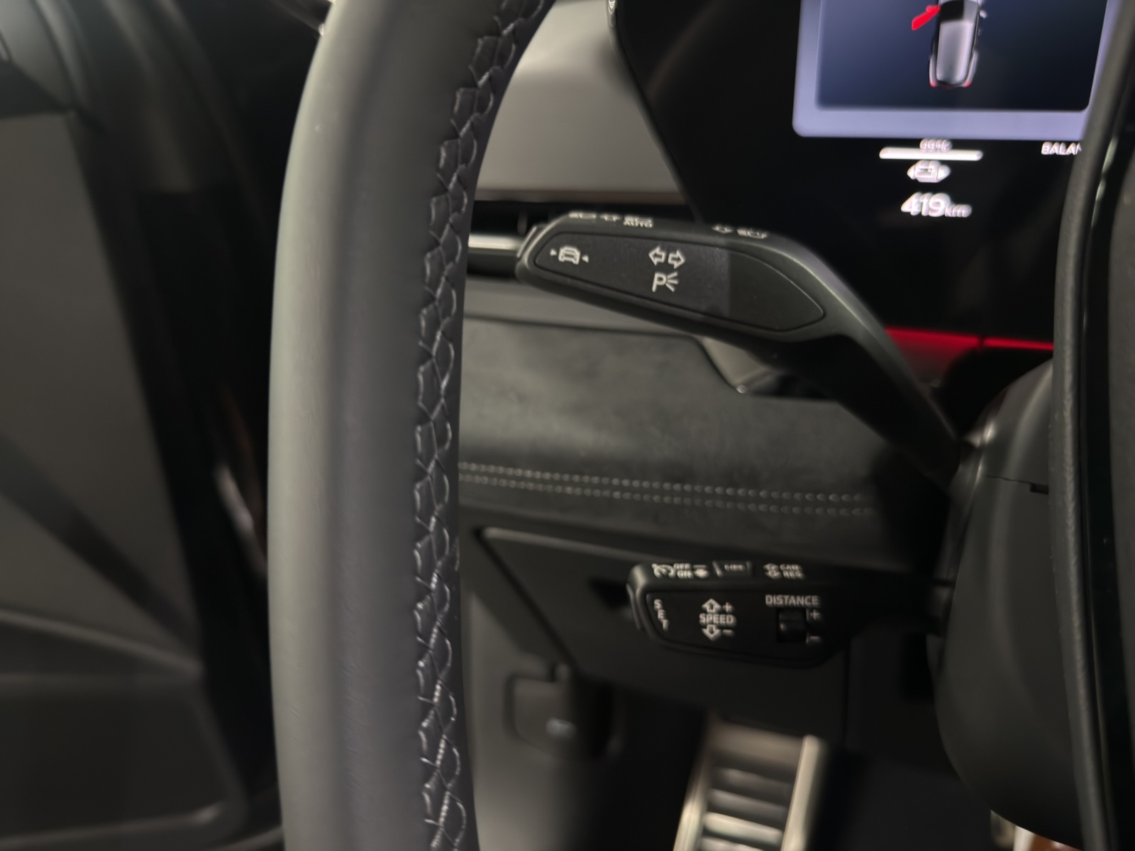 AUDI Q6 e-tron quattro-image-15