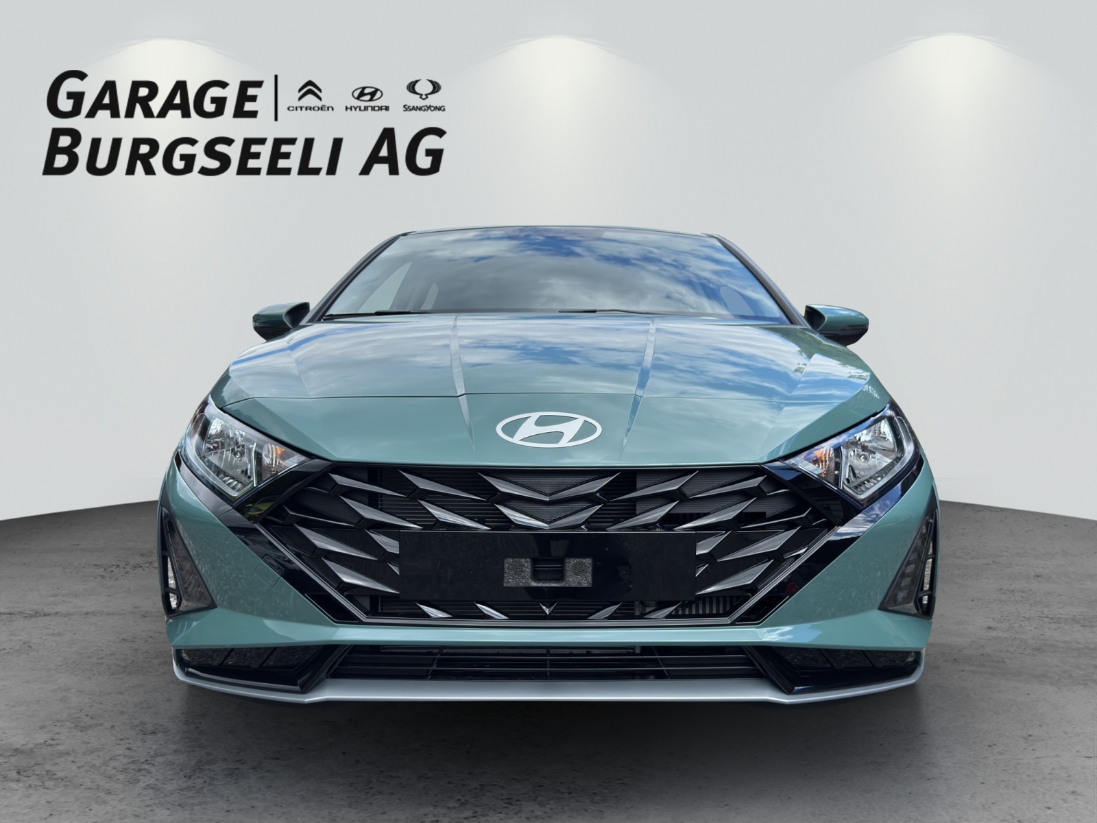 HYUNDAI i20 1.0 T-GDi Amplia DCT-image-1