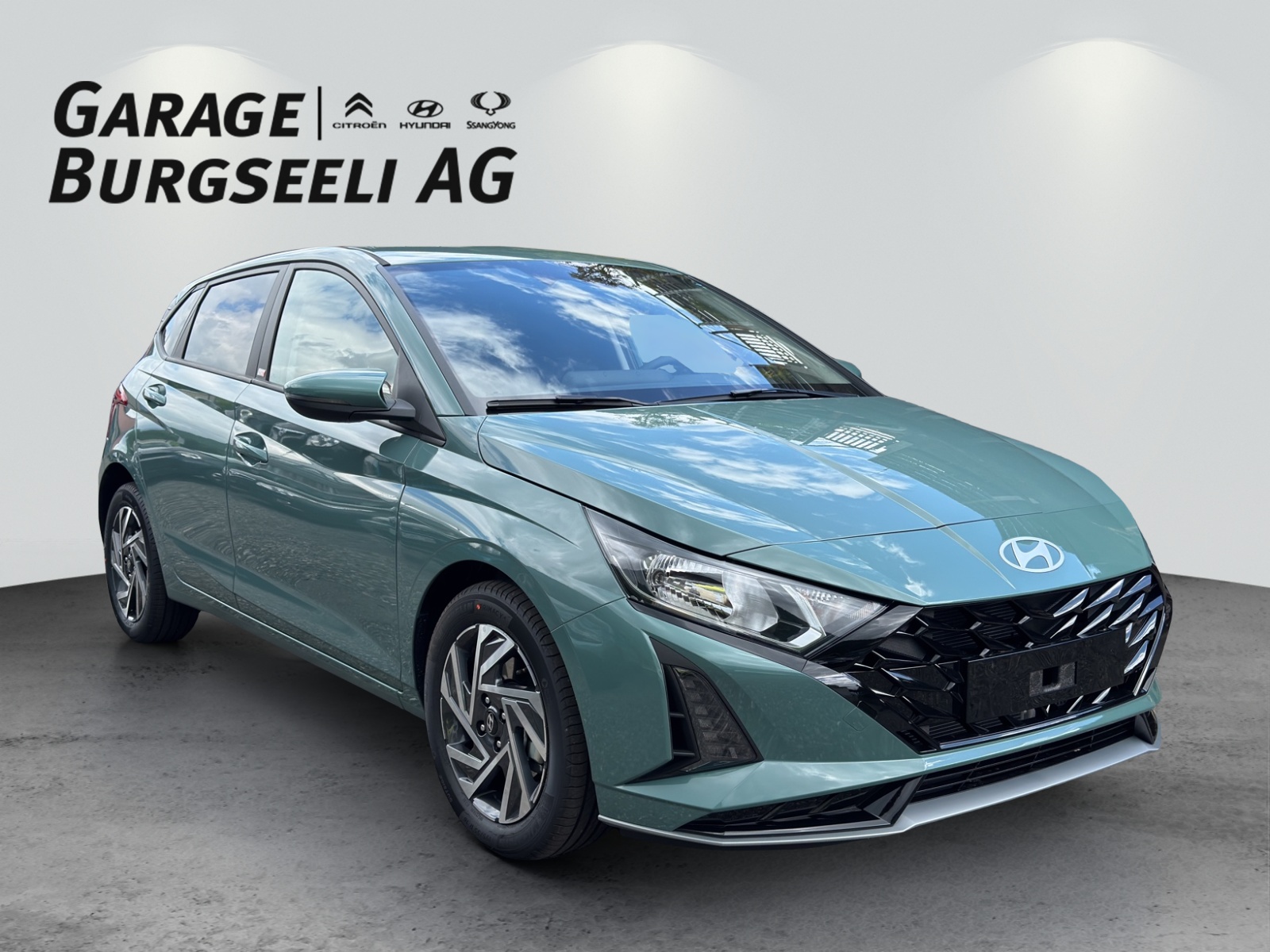 HYUNDAI i20 1.0 T-GDi Amplia DCT-image-2