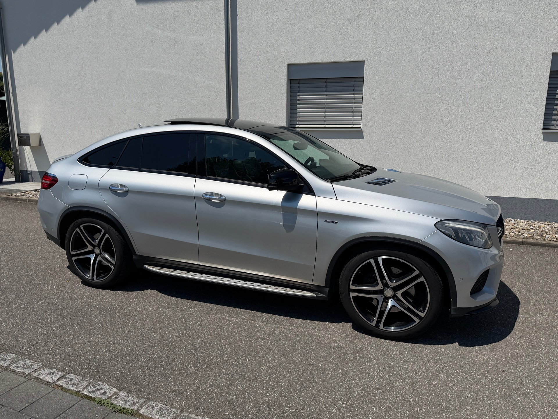 MERCEDES-BENZ GLE Coupé 450 AMG 4Matic 9G-Tronic-image-3