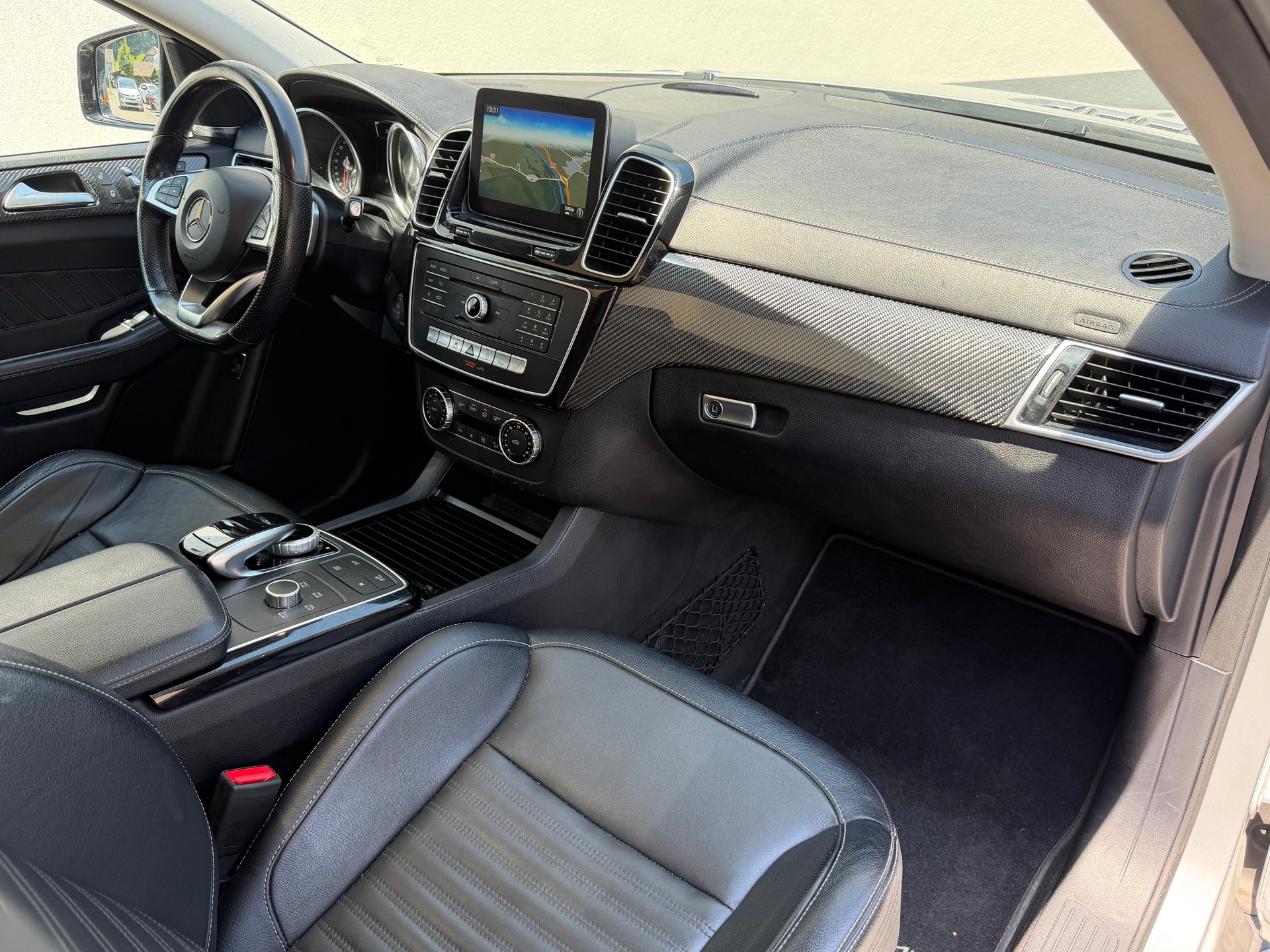 MERCEDES-BENZ GLE Coupé 450 AMG 4Matic 9G-Tronic-image-23