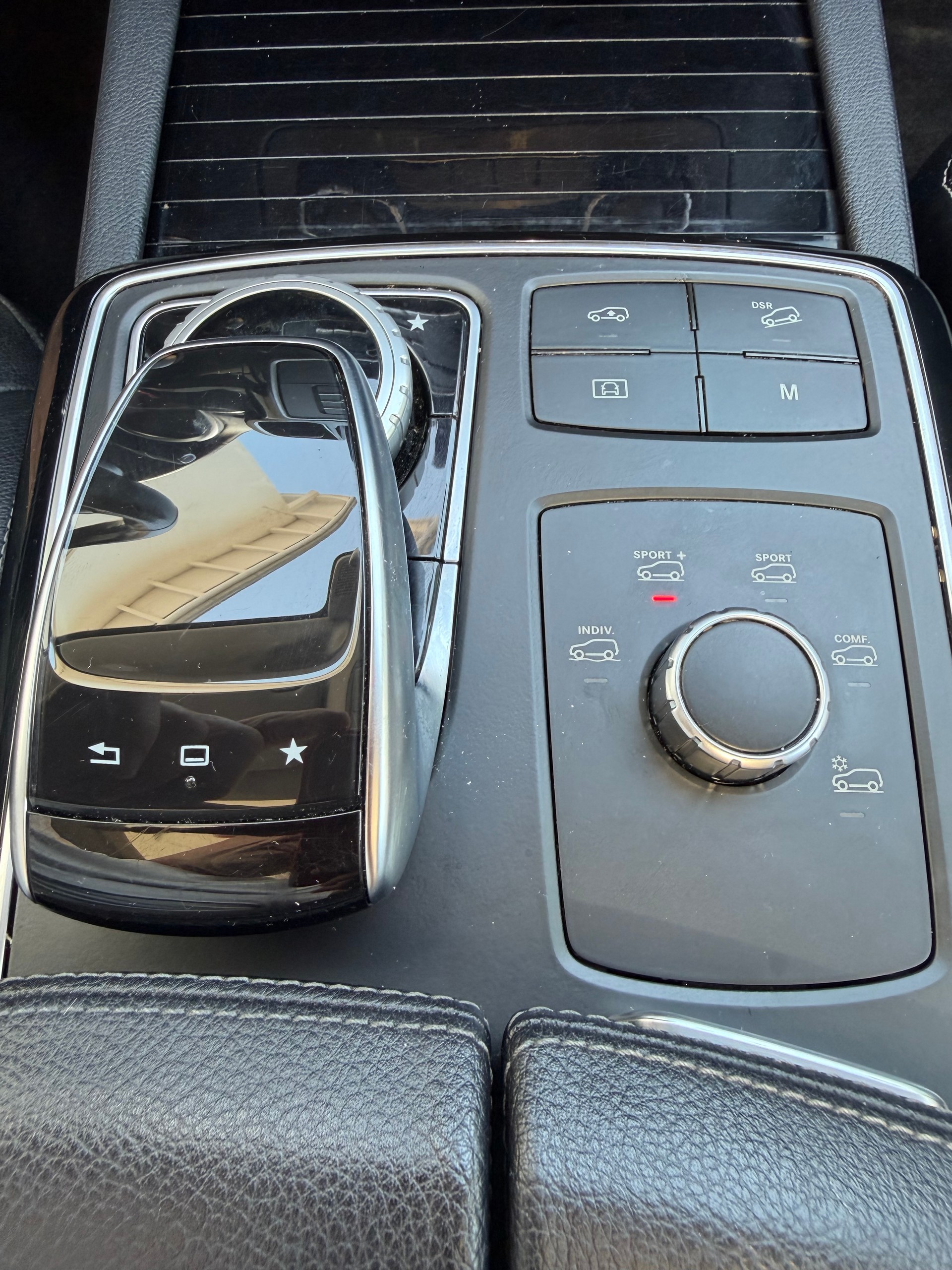MERCEDES-BENZ GLE Coupé 450 AMG 4Matic 9G-Tronic-image-29