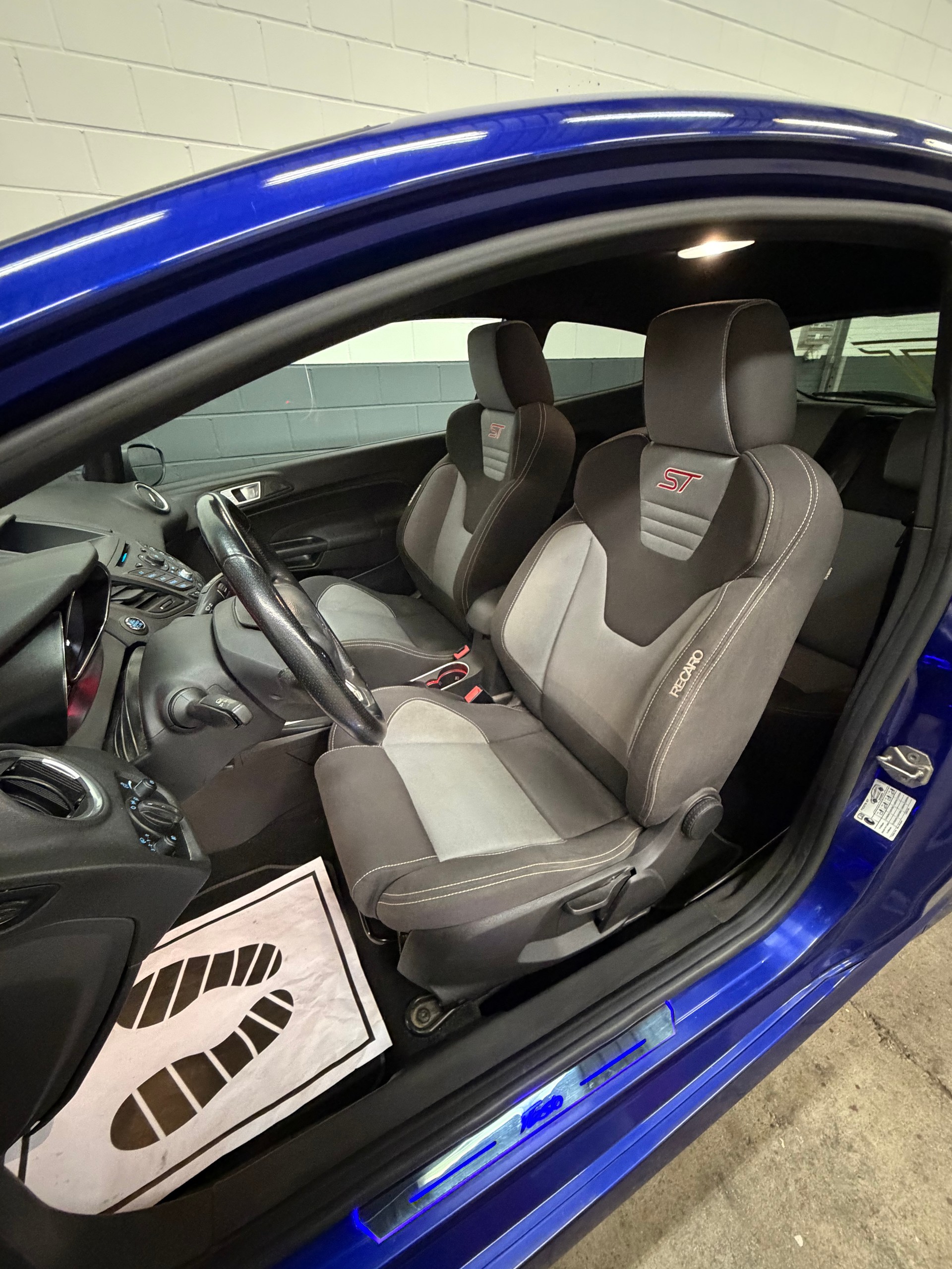 FORD Fiesta 1.6 SCTi ST-1 //NEU AB MFK!-image-14