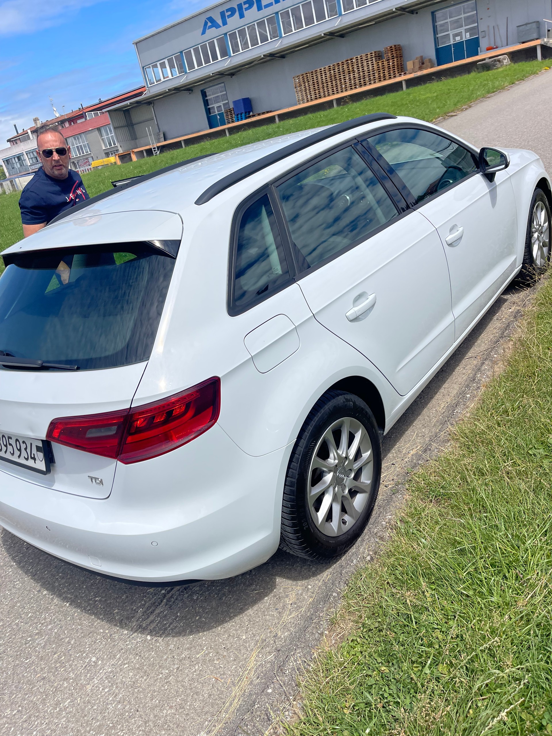 AUDI 1.6 TDI-image-5