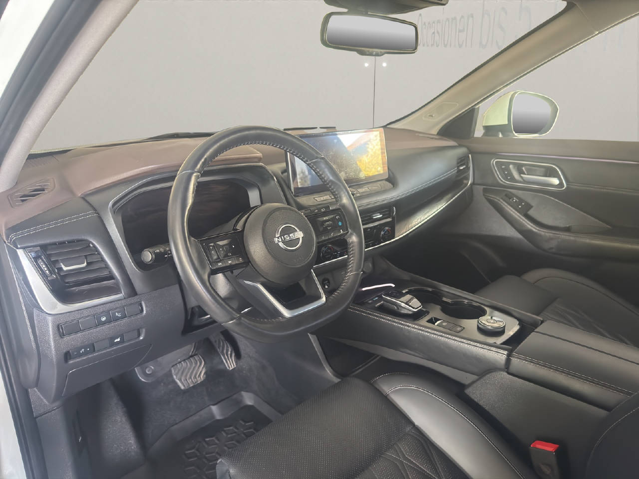 NISSAN X-Trail 1.5 VC-T Tekna e-4orce-image-4