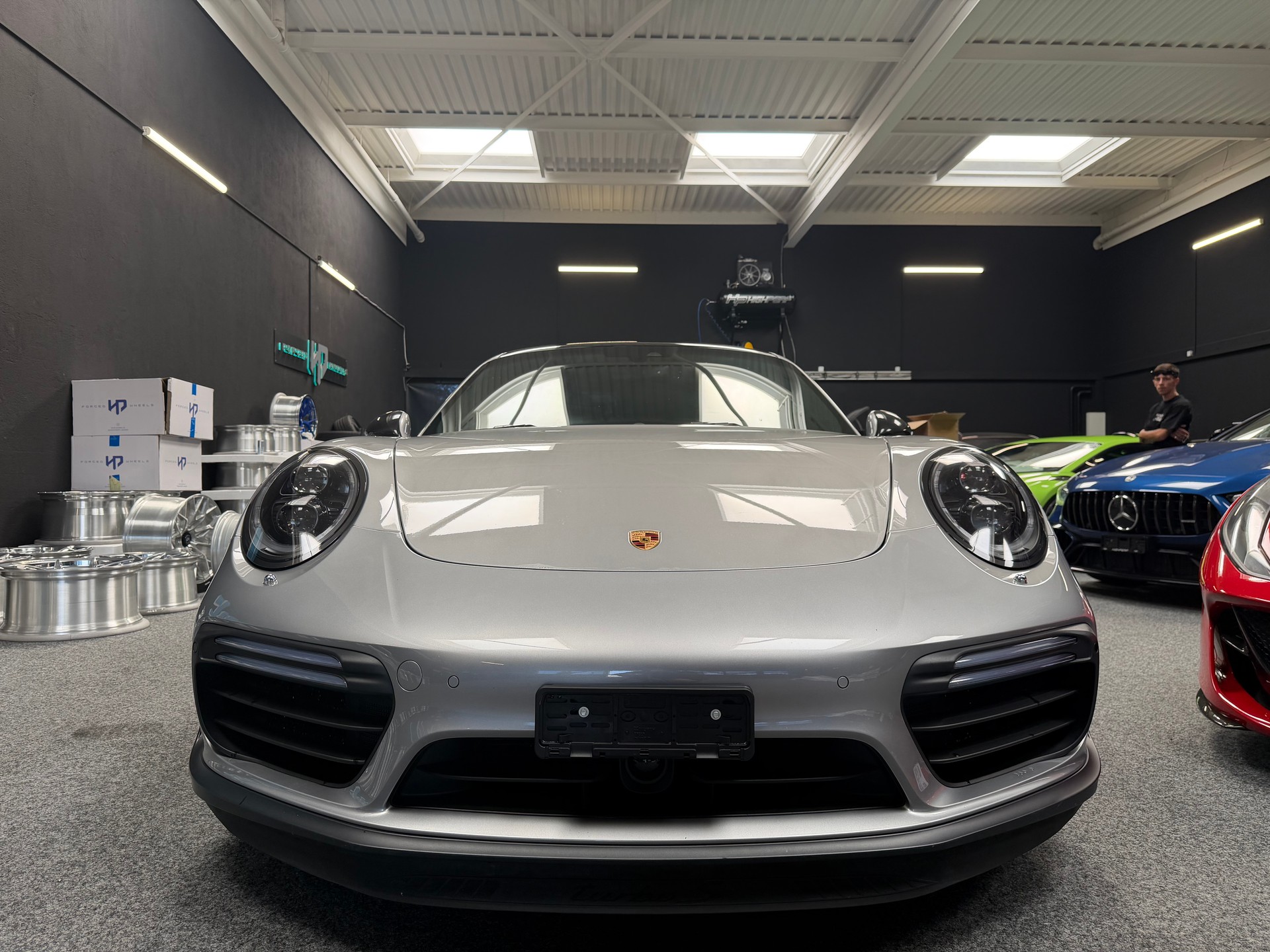 PORSCHE 911 Turbo S PDK-image-1