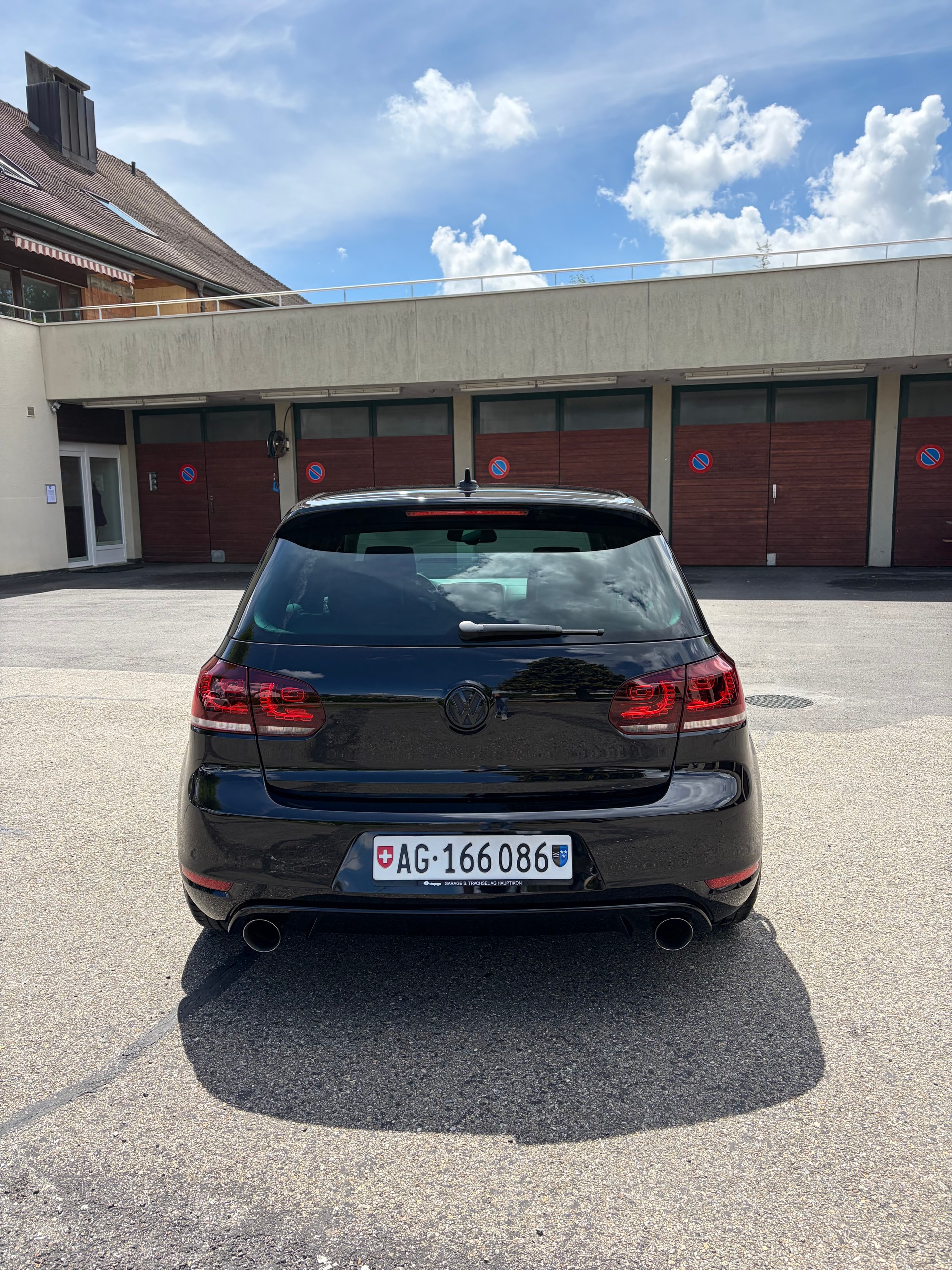 VW 2.0 TSI GTI DSG-image-2