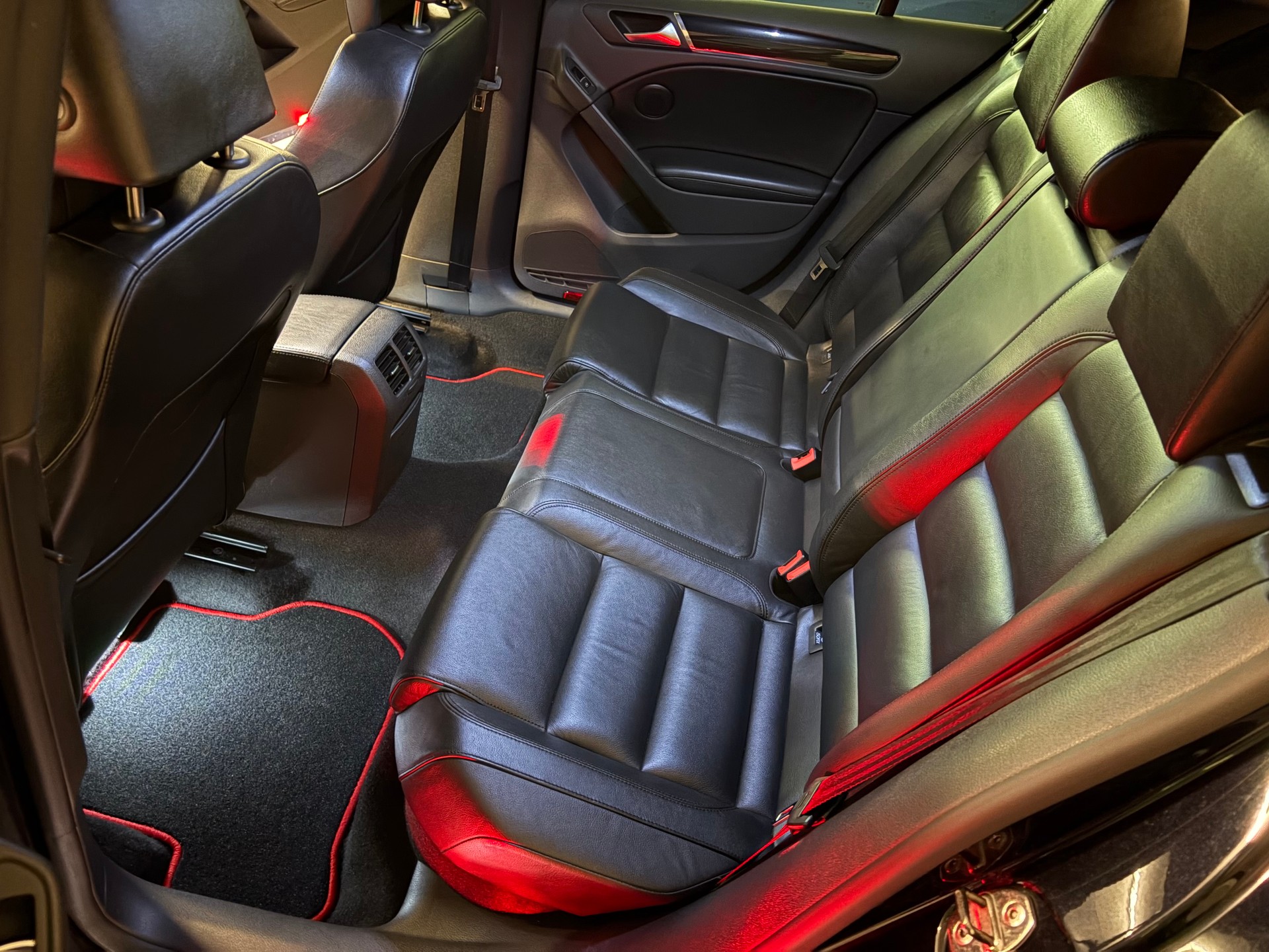 VW 2.0 TSI GTI DSG-image-15