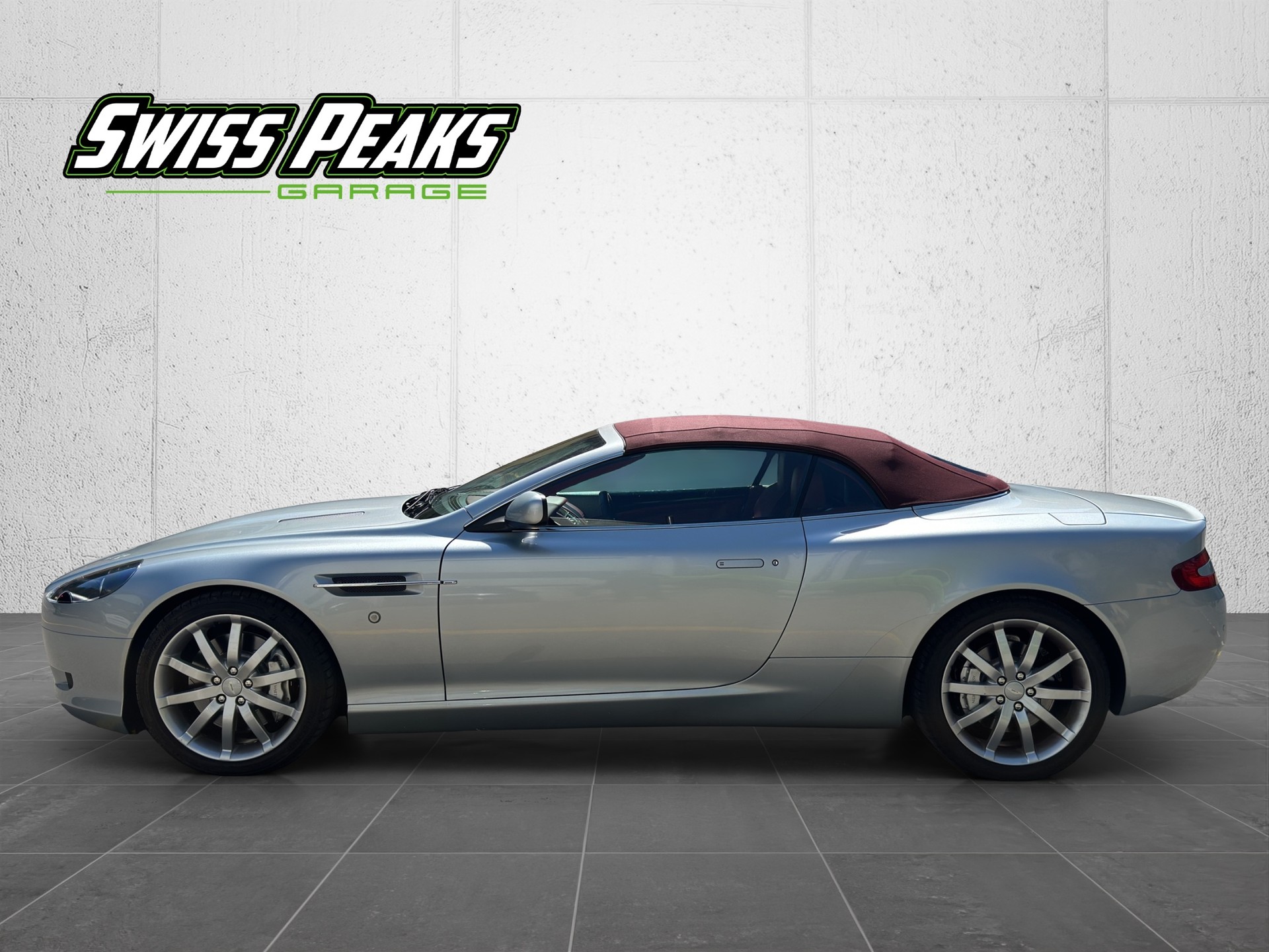ASTON MARTIN DB9 Volante Touchtronic 2-image-2