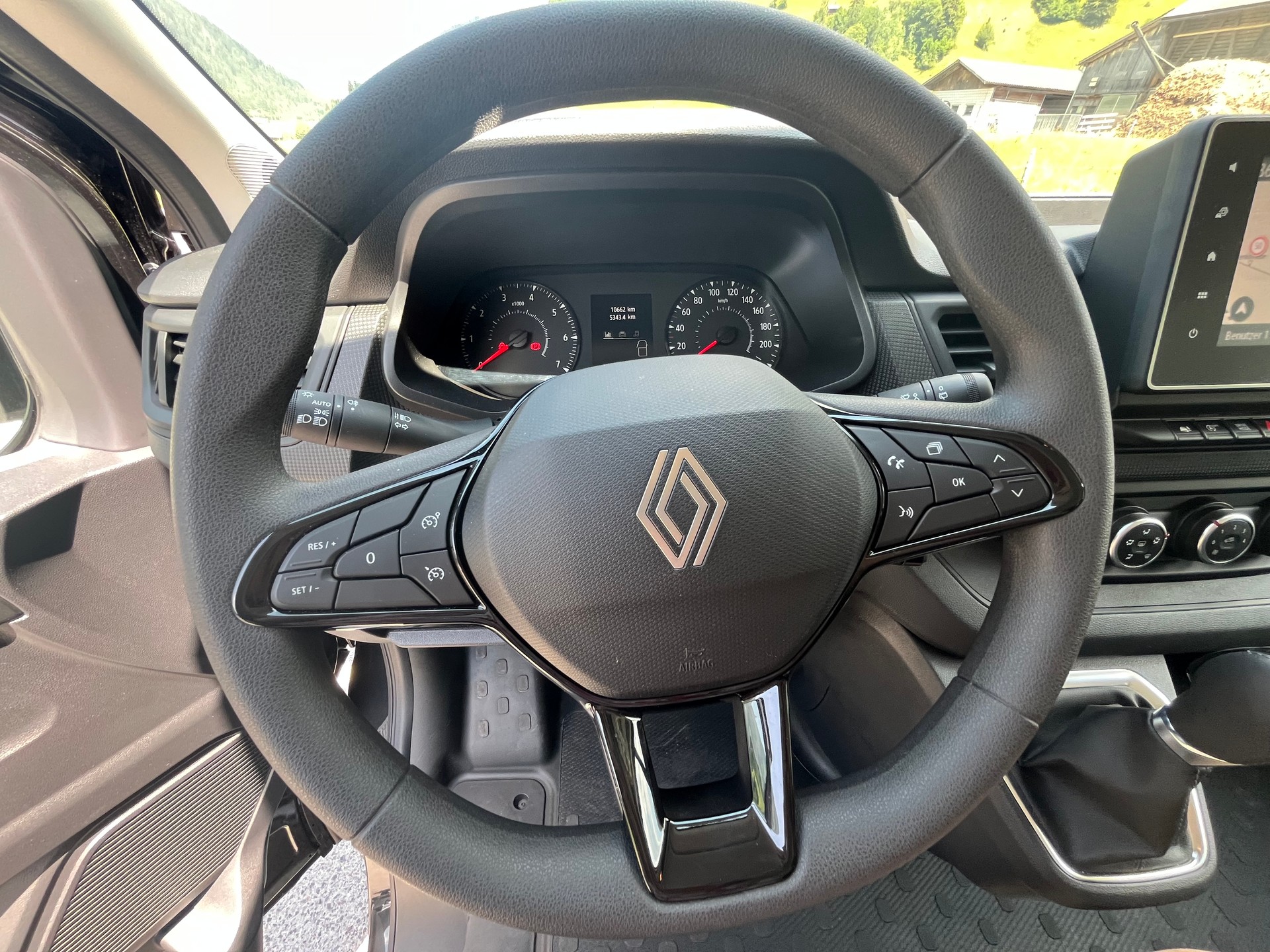 RENAULT Trafic Blue dCi 150 Grand Passenger Evolution EDC-image-7