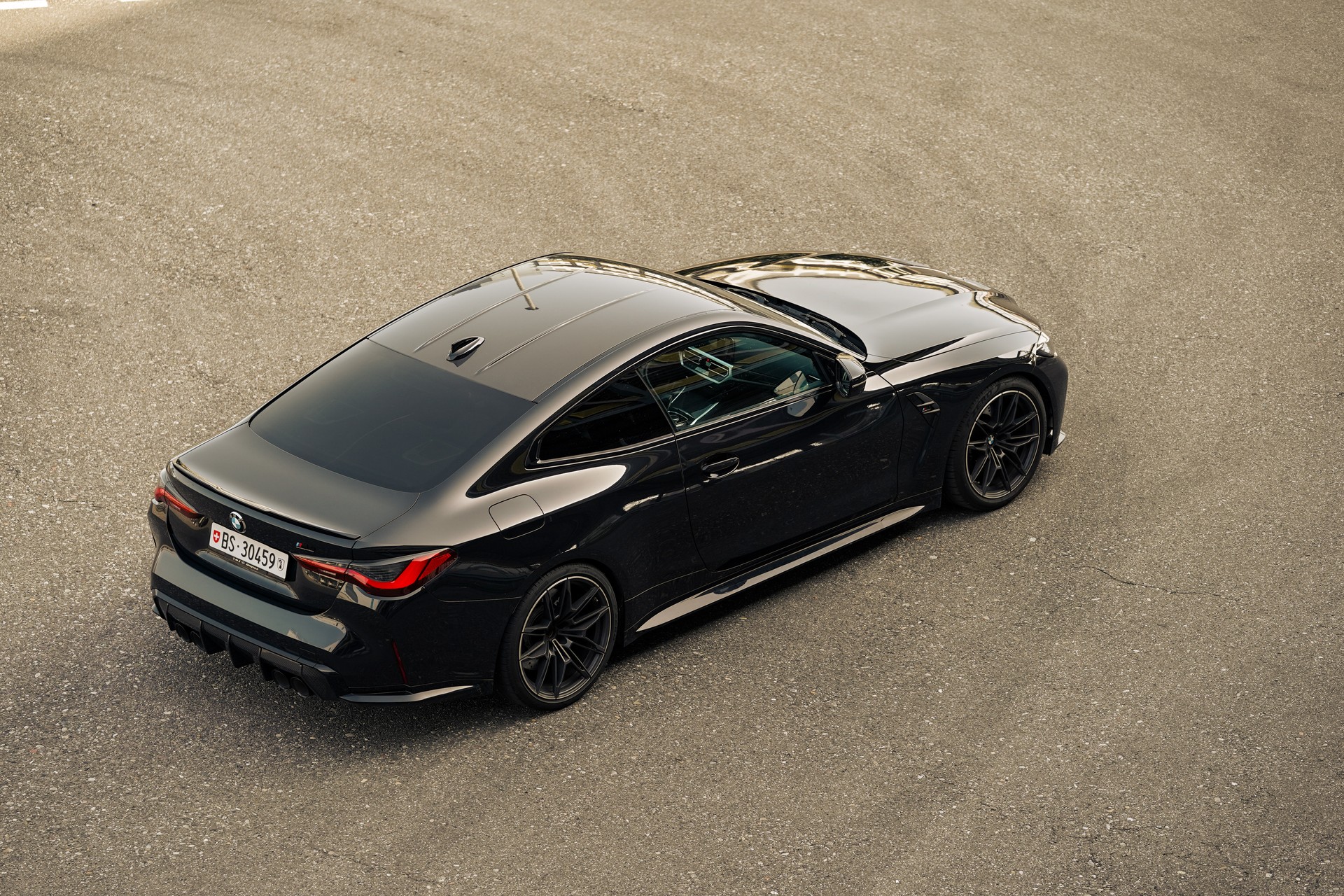 BMW M4 Competition xDrive-image-1