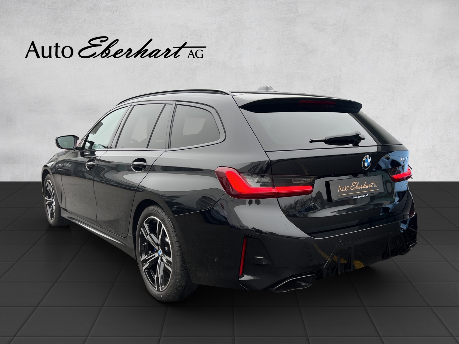 BMW M340i xDrive 48V Touring Steptronic M Sport-image-1