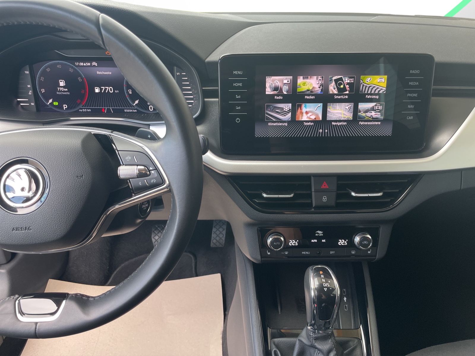 SKODA Kamiq 1.0 TSI Ambition DSG-image-10